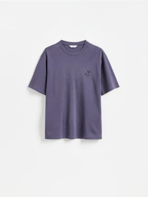 Reserved - T-shirt relaxed z nadrukiem na plecach - fioletowy