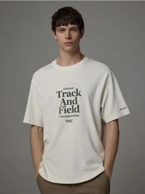 Reserved - T-shirt relaxed z nadrukiem - złamana biel