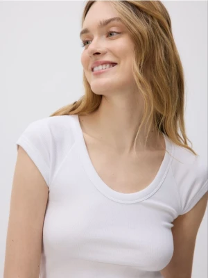 Reserved - T-shirt slim fit - biały