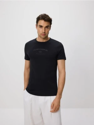 Reserved - T-shirt slim fit z nadrukiem - czarny