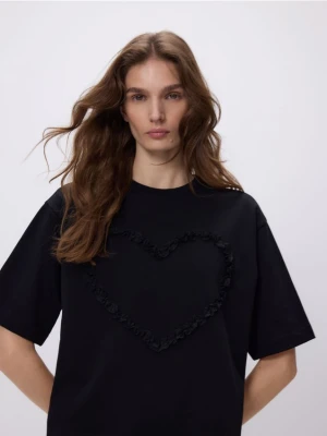 Reserved - T-shirt z aplikacją serce - czarny