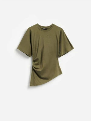 Reserved - T-shirt z dodatkiem modalu - zielony