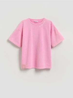 Reserved - T-shirt z efektem sprania - fioletowy