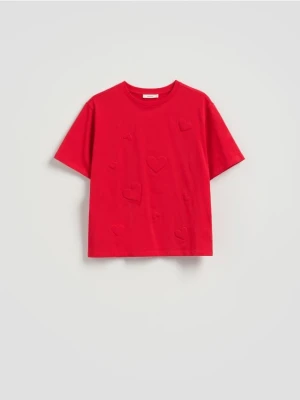 Reserved - T-shirt z haftem w serca - czerwony