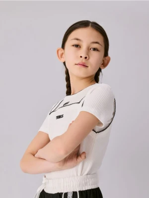 Reserved - T-shirt z imitacją topu - złamana biel