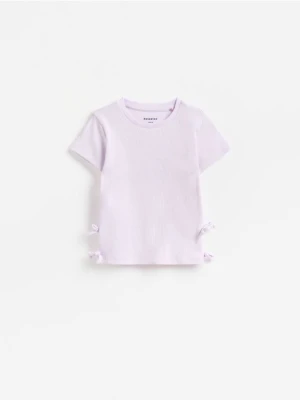 Reserved - T-shirt z kokardkami - lawendowy