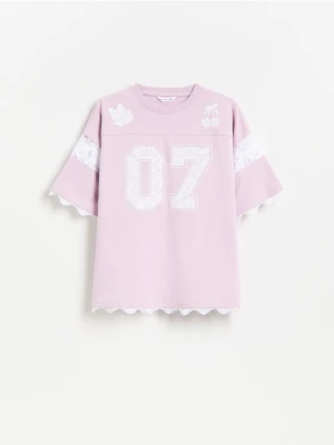 Reserved - T-shirt z koronkowym zdobieniem - lawendowy