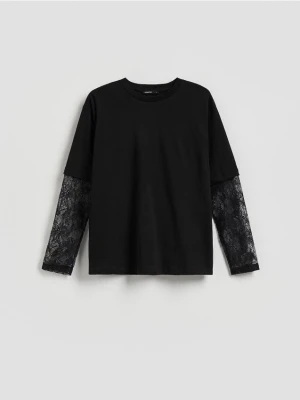 Zdjęcie produktu Reserved - T-shirt z koronkowymi rękawami - czarny