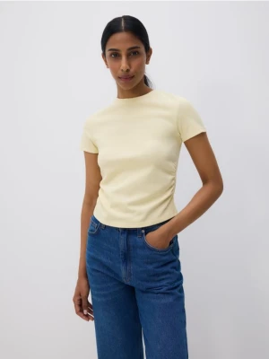 Reserved - T-shirt z marszczeniem - jasnożółty