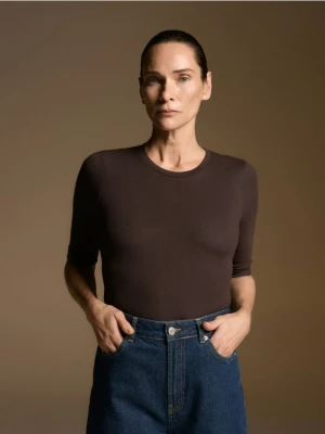 Reserved - T-shirt z mikromodalu - ciemnobrązowy