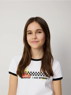 Reserved - T-shirt z nadrukiem Auta - biały