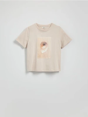 Reserved - T-shirt z nadrukiem - beżowy