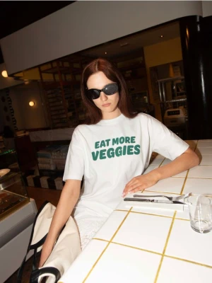 Reserved - T-shirt z nadrukiem - biały