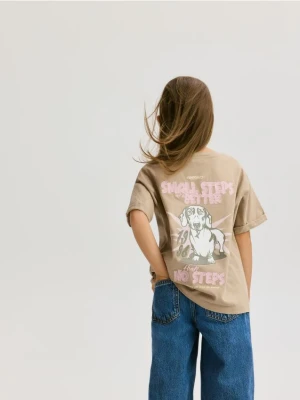 Reserved - T-shirt z nadrukiem i haftem - beżowy