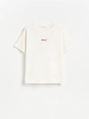 Reserved - T-shirt z nadrukiem na plecach - złamana biel