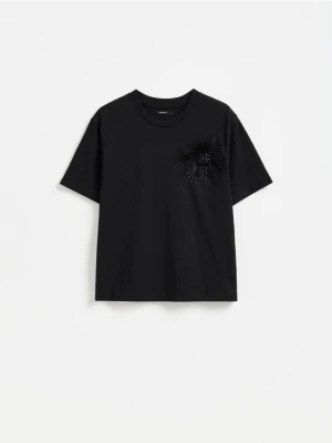Reserved - T-shirt z odpinaną broszką - czarny