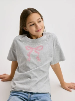 Reserved - T-shirt z perełkami - jasnoszary