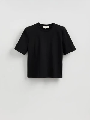 Reserved - T-shirt z poduszkami na ramionach - czarny