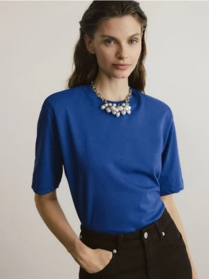 Reserved - T-shirt z poduszkami na ramionach - niebieski