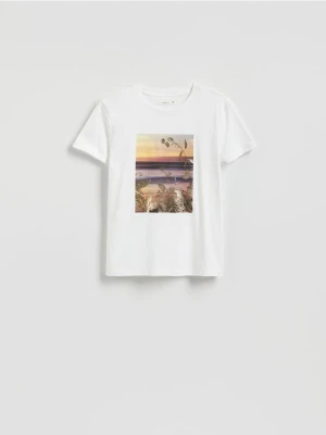 Reserved - T-shirt z połyskującym nadrukiem - biały