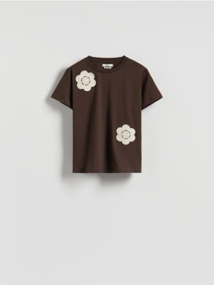 Reserved - T-shirt z szydełkowaną aplikacją - brązowy
