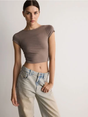 Reserved - T-shirt z wycięciem na plecach - oliwkowy