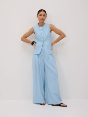 Zdjęcie produktu Reserved - Taliowana kamizelka z lnem - jasnoniebieski