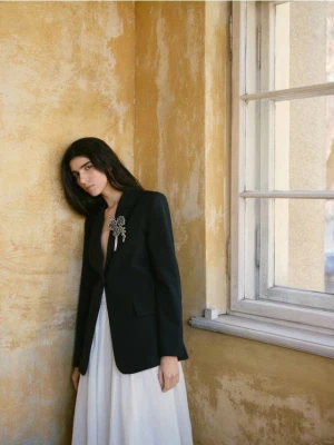 Reserved - Taliowana marynarka z wełną - czarny