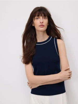 Reserved - Top z kontrastową lamówką - granatowy