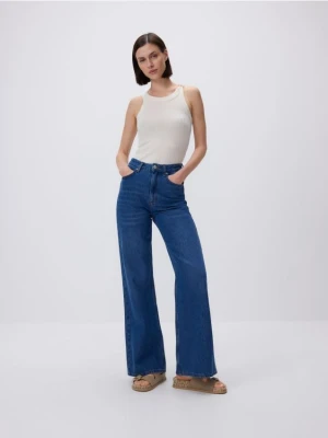 Reserved - Top z ozdobnym detalem - złamana biel