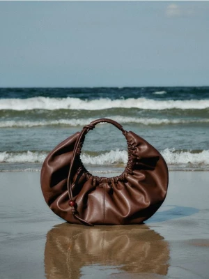 Reserved - Torebka hobo z zawieszką - brązowy