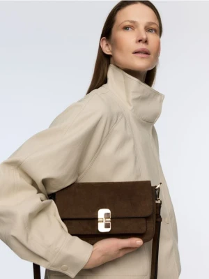 Reserved - Torebka na ramię z imitacji zamszu - ciemnobrązowy