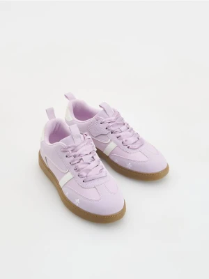 Reserved - Trampki z imitacji skóry - lawendowy