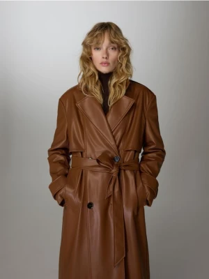 Reserved - Trencz z imitacji skóry - brązowy