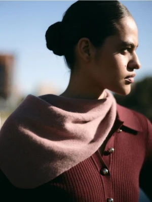 Reserved - Wełniana apaszka - brudny róż