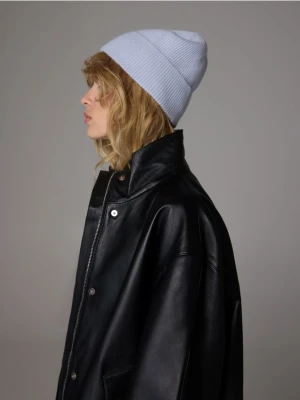 Zdjęcie produktu Reserved - Wełniana czapka z dodatkiem kaszmiru - jasnoniebieski