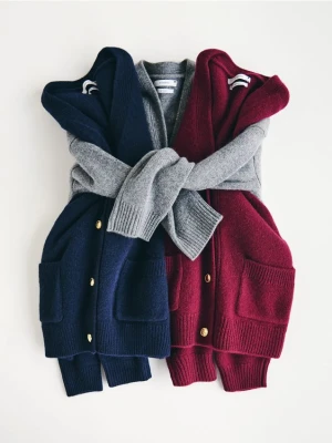 Reserved - Wełniany kardigan - bordowy