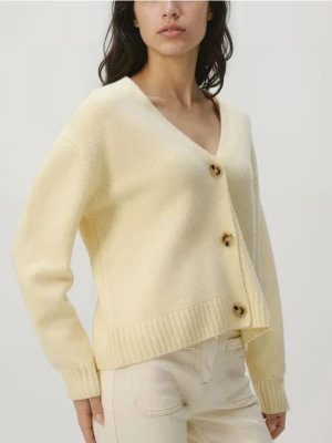 Reserved - Wełniany kardigan - jasnożółty