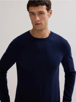 Reserved - Wełniany sweter z dodatkiem kaszmiru - granatowy