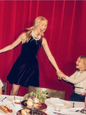 Reserved - Welurowa sukienka - ciemnofioletowy