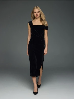 Reserved - Welurowa sukienka midi - czarny