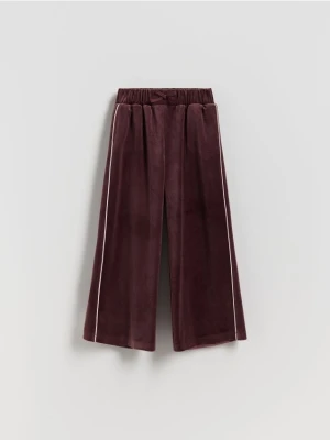 Reserved - Welurowe spodnie z szerokimi nogawkami - bordowy