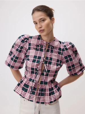 Reserved - Wiązana bluzka z baskinką - wielobarwny