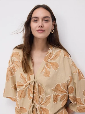 Reserved - Wiązana bluzka z dodatkiem lnu - wielobarwny