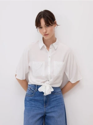 Reserved - Wiązana koszula z wiskozy - biały