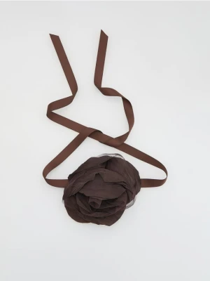 Reserved - Wiązany choker z kwiatem - ciemnobrązowy