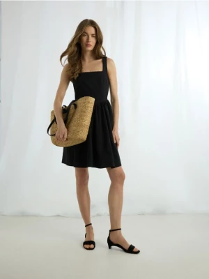 Reserved - Wiskozowa sukienka z dodatkiem lnu - czarny