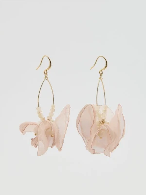 Reserved - Wiszące kolczyki - kremowy