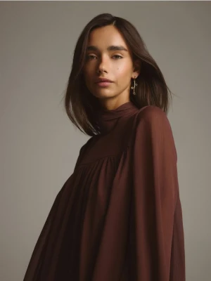 Reserved - Wiszące kolczyki z kwiatami - złoty