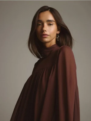 Reserved - Wiszące kolczyki z kwiatami - złoty